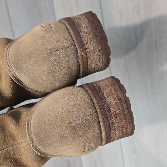 UGG Australia Women's Lace-Up Tan Military Style Boots Shoes Sz 7 - Picture 7 of 14